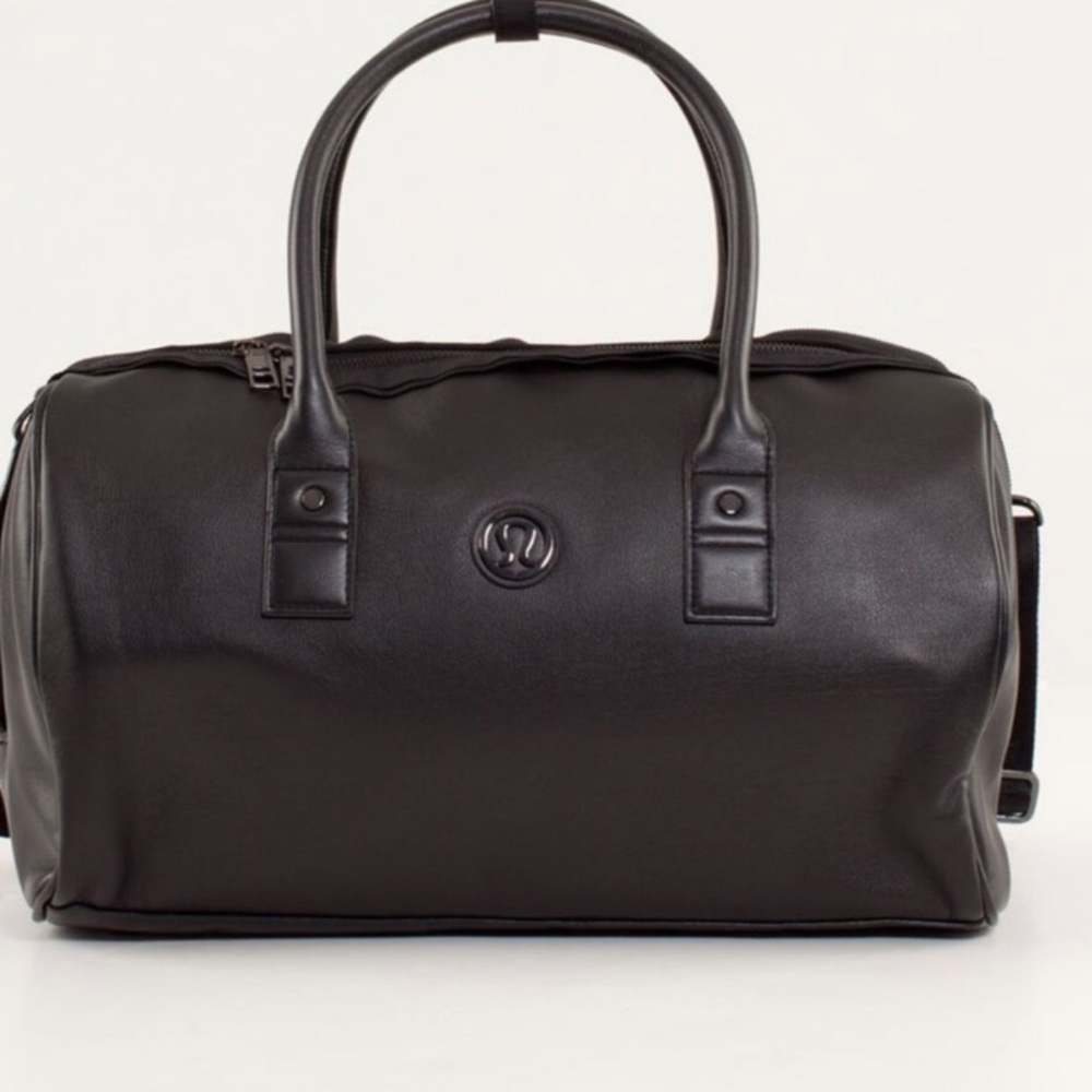 Lululemon bag
